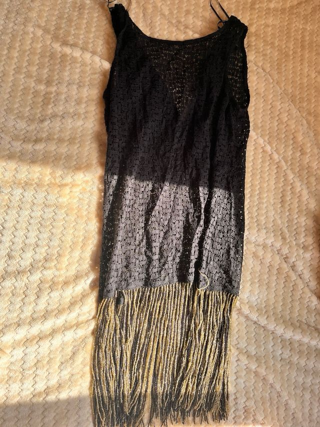 Vestido Zara corto encaje flecos pedrería