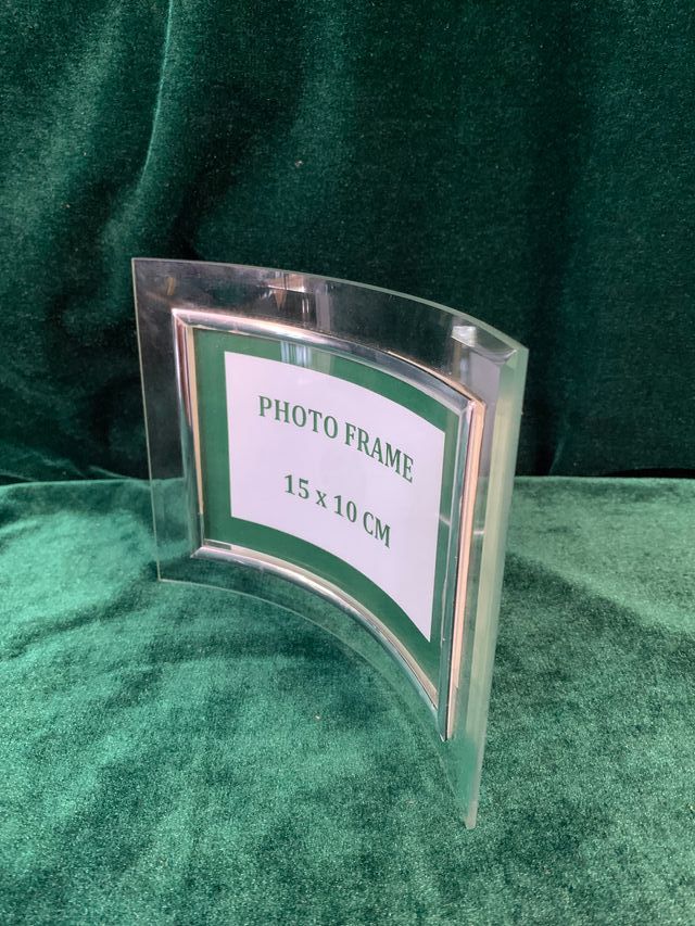 MARCO DE VIDRIO CURVO PARA FOTOS 15X10 CM