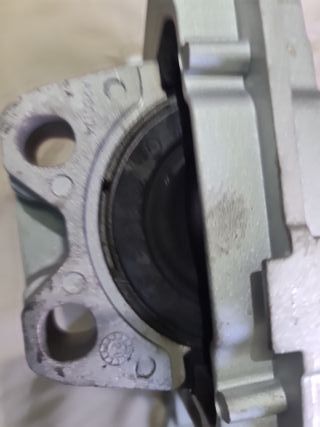 Soporte motor Volvo
