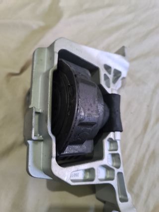 Soporte motor Volvo