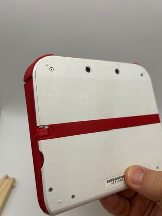 Nintendo 2DS Bianco e rosso , leggere descrizione 