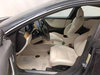 Tesla Model  S Autonomía Estándar 4WD