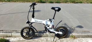 Bicicleta Eléctrica Plegable Blanca