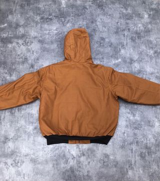 Chaqueta Carhartt Marrón con Capucha
