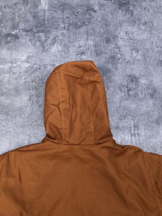 Chaqueta Carhartt Marrón con Capucha