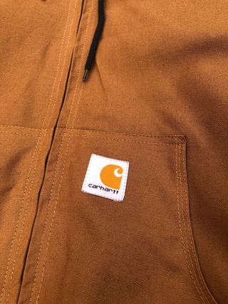 Chaqueta Carhartt Marrón con Capucha