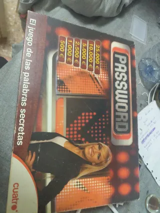 Juego de mesa Password