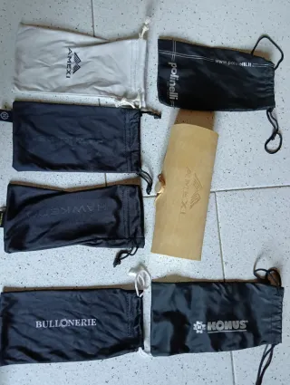 Custodie per occhiali: Amexi, Bullonerie, Hawkers
