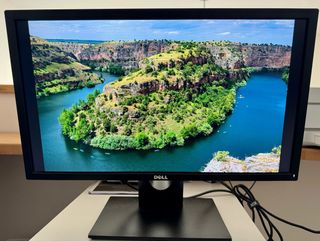 Monitor Dell E2318H 23”