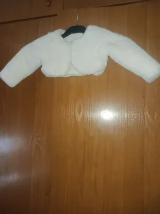 Bolero niña blanco peluche