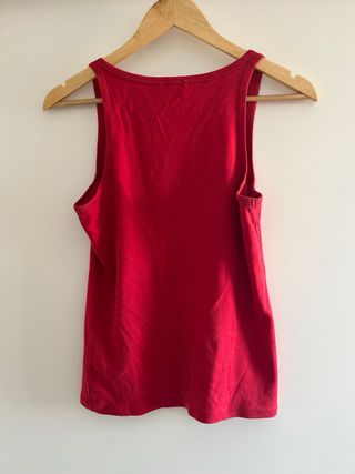 Camiseta tirantes Massimo Dutti roja con pedrería