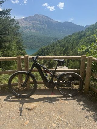 Cannondale Moterra LT2
talla M 
EMTB