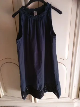 Vestito leggero blu con paillettes