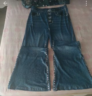Conjunto mujer chaleco y pantalón