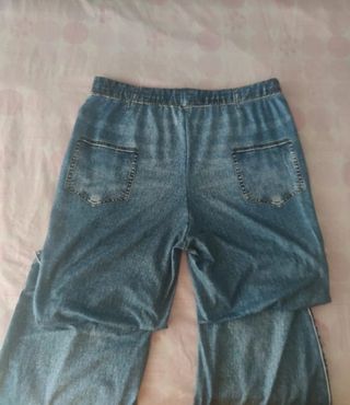 Conjunto mujer chaleco y pantalón