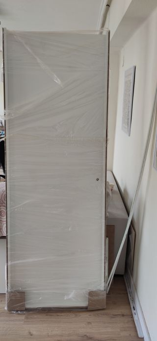 Puerta Blanca Alveolar MDF 206x72cm