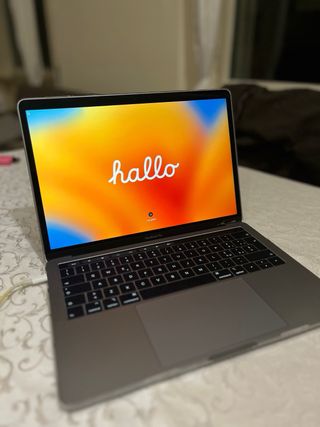 MacBook Pro 2019 Grigio siderale touch bar 