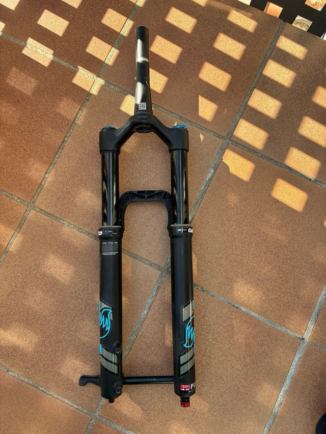 Horquilla FOX 36 performance  27.5 