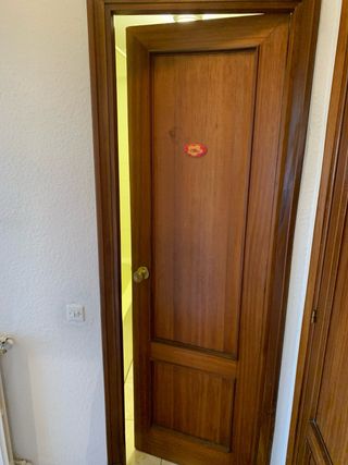 3 Puertas madera años 70