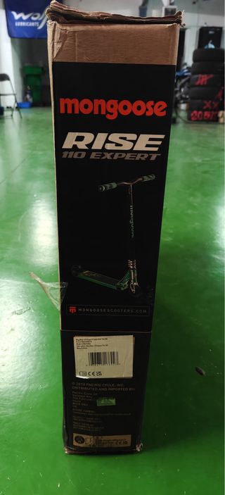 Monopatín Mongoose Rise 110 Expert