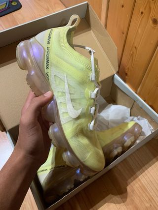 Nike Vapormax 2019 Amarillo Beige