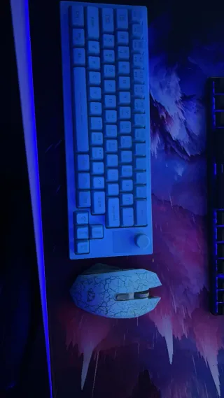 Teclado y Ratón Inalámbrico RGB