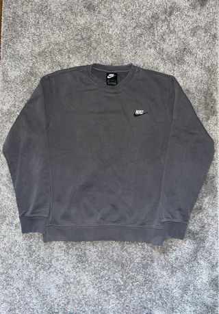 Sudadera Nike gris vintage logo bordado