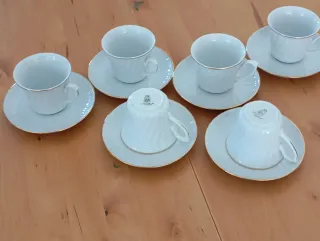 Servizio 6 tazzine da caffè in porcellana