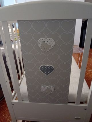 Lettino Foppapedretti
Con Lenzuola Pumini Paracolp