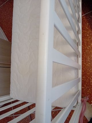 Lettino Foppapedretti
Con Lenzuola Pumini Paracolp