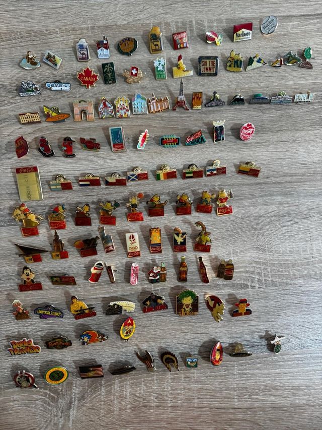 Colección de Pines Variados