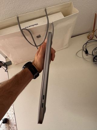 MacBook Pro 13” 2020 Plata