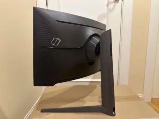 Monitor Samsung Odyssey G7 Curvo Negro
