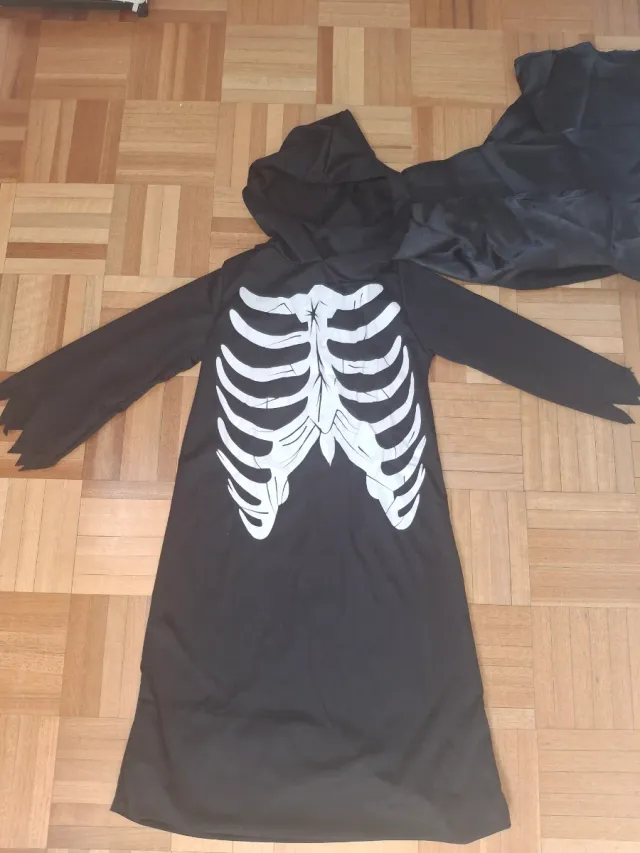 Disfraz Túnica y Capa Esqueleto talla 6-8