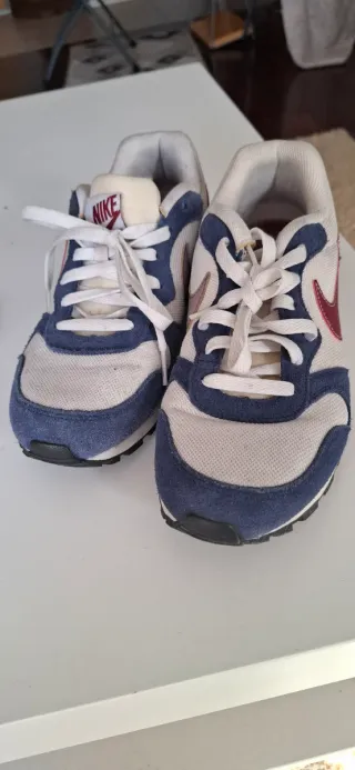 Zapatillas Nike Azul y Blanco TALLA 41