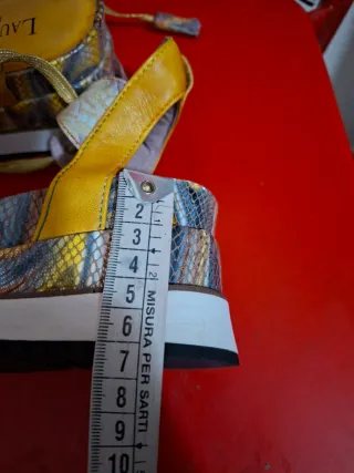 Sandalias Plataforma    Laura Vita Multicolor 