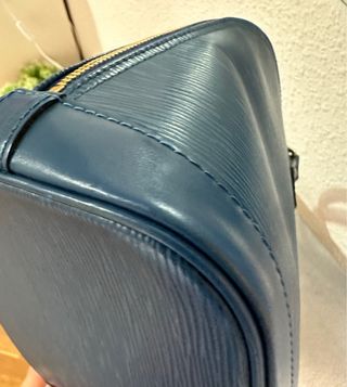 Louis Vuitton Alma Epi Azul