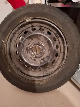 Rueda de repuesto Michelin 185/65 R15 sin estrenar