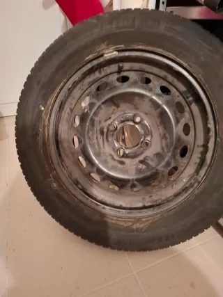 Rueda de repuesto Michelin 185/65 R15 sin estrenar