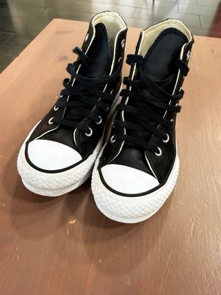 Converse plataforma piel negra T33.5