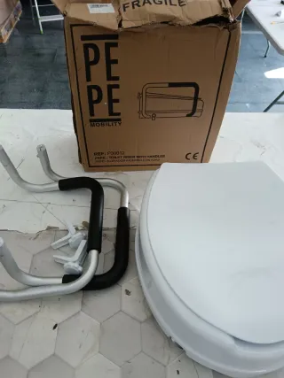 PEPE Mobility Elevador WC Adulto con Reposabrazos 