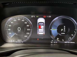 Volvo XC40 2.0 B4 G AWD Inscription Auto
