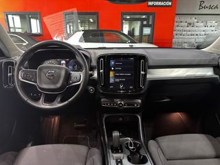 Volvo XC40 2.0 B4 G AWD Inscription Auto