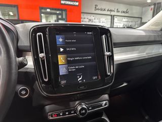 Volvo XC40 2.0 B4 G AWD Inscription Auto