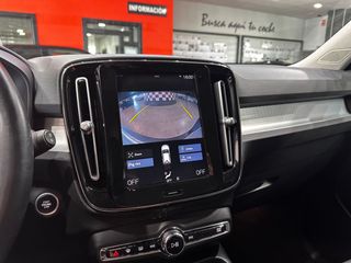 Volvo XC40 2.0 B4 G AWD Inscription Auto