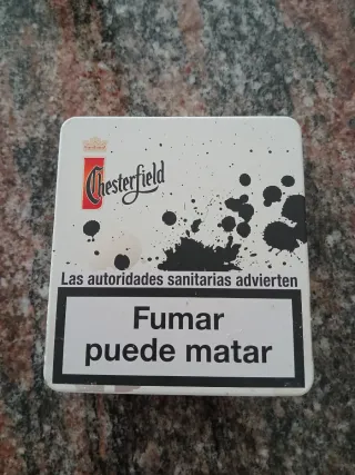 Caja Metálica Chesterfield