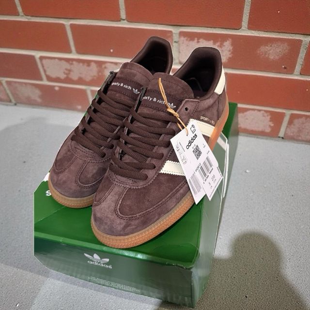 Adidas Handball Spezial x Sporty & Rich Marrón