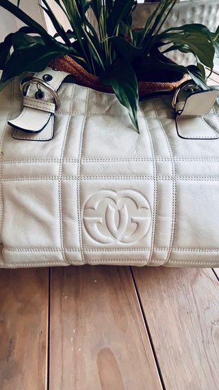 Bolso de piel beige Chanel