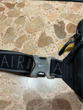 Riñonera Nike Air Max Negra