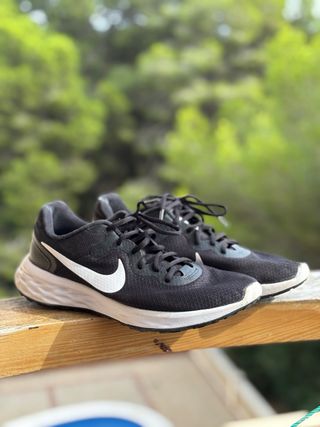 Zapatillas Nike Hombre Negras y Blancas